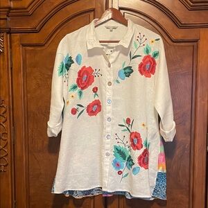 John Mark White Linen Tunic with Colorful Floral Embroidery Size Medium